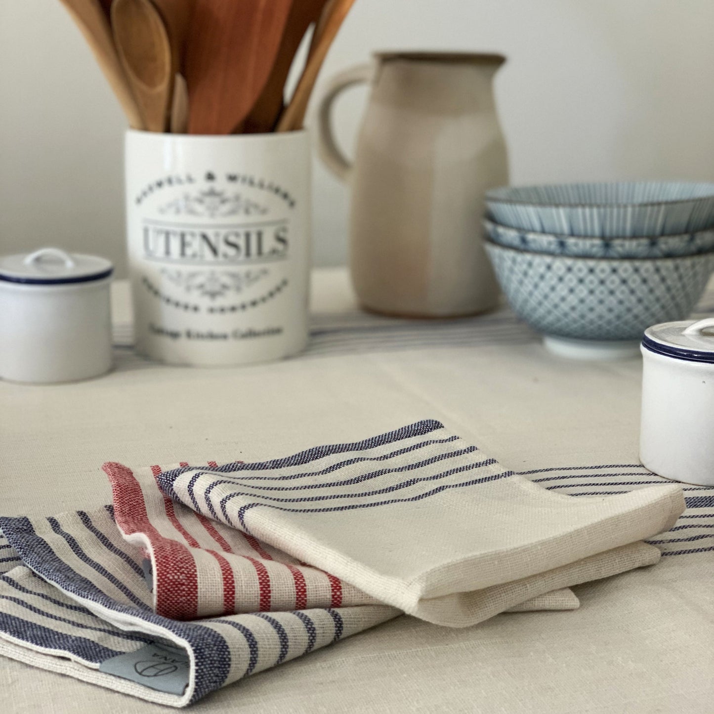 Sustainable Kayseri Tablecloth & Napkin Set — French Stripe | Navy Blue