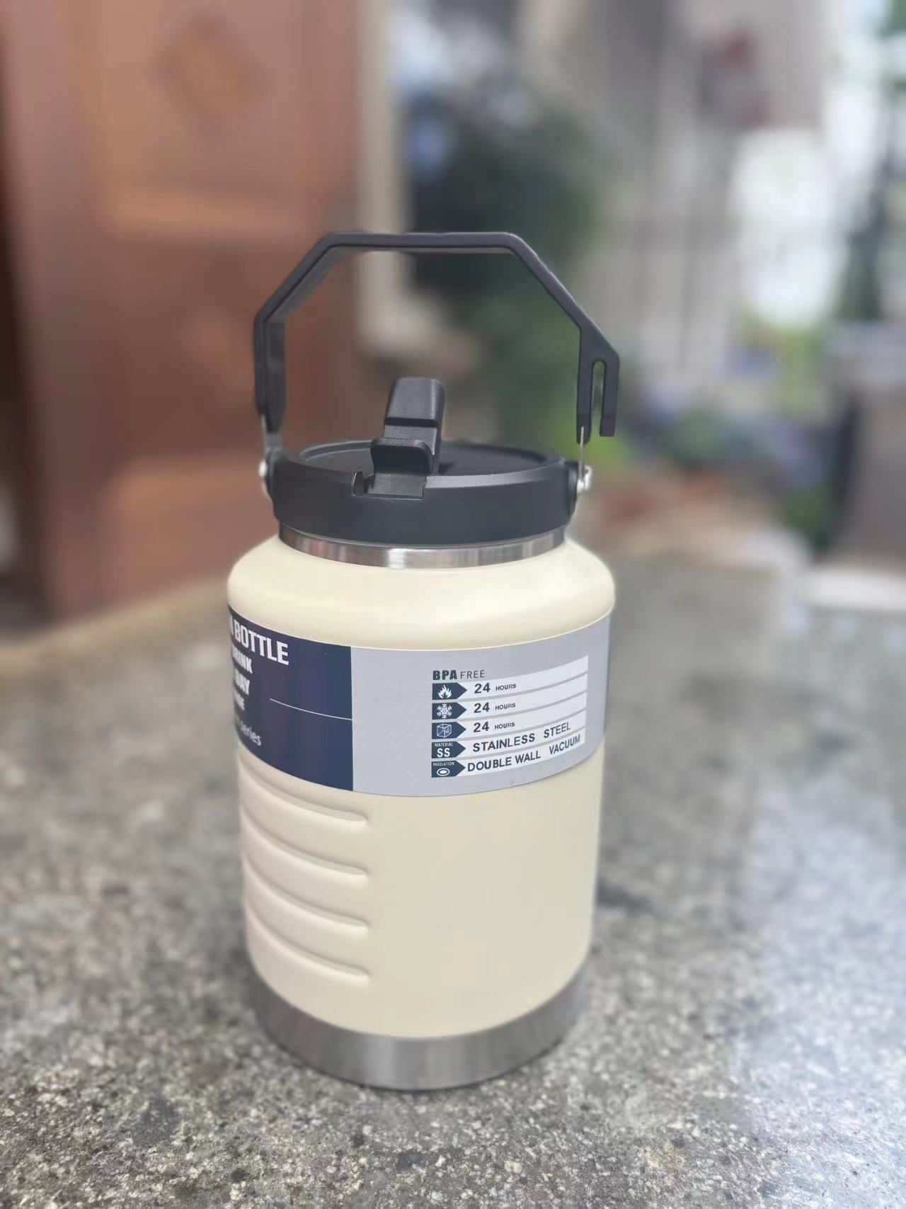 50 & 68oz Insulated Thermos Tumbler